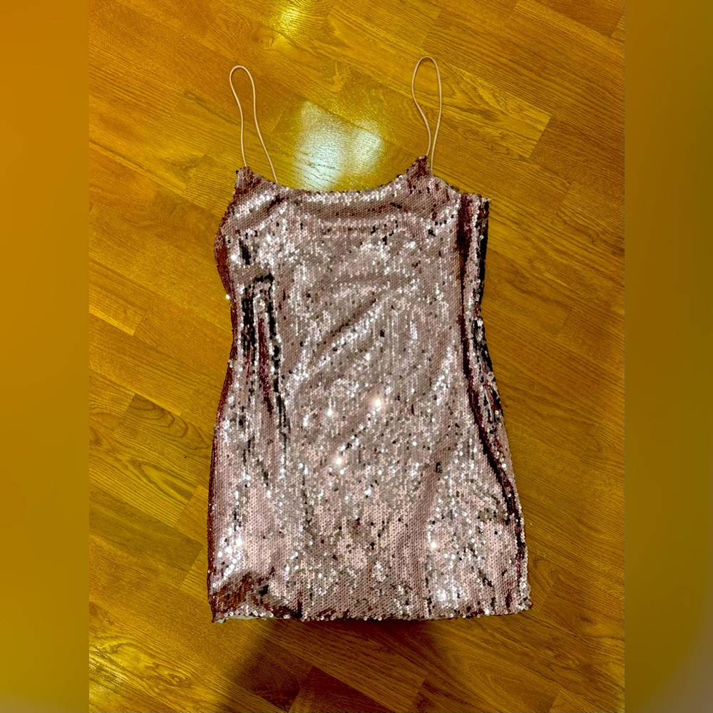 Pink sequin glam forever21 dress